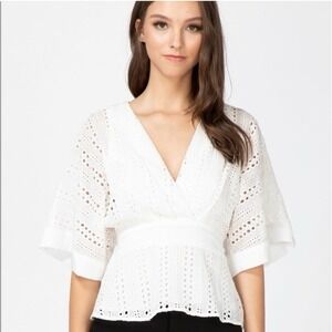 Adelyn Rae White Coton Eyelet Janel‎ Blouse Sz S Kimono Top